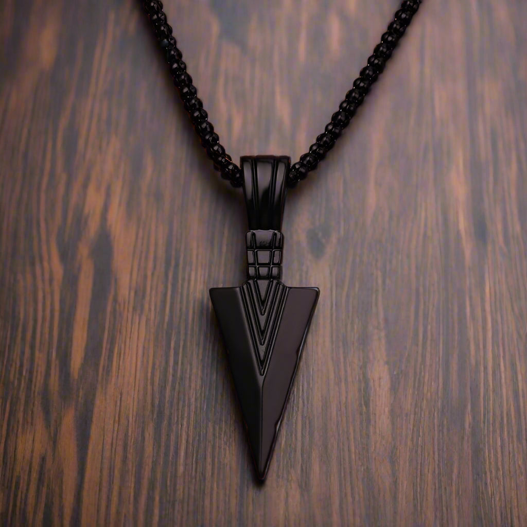 Granite Ridge Arrowhead Neck Chain