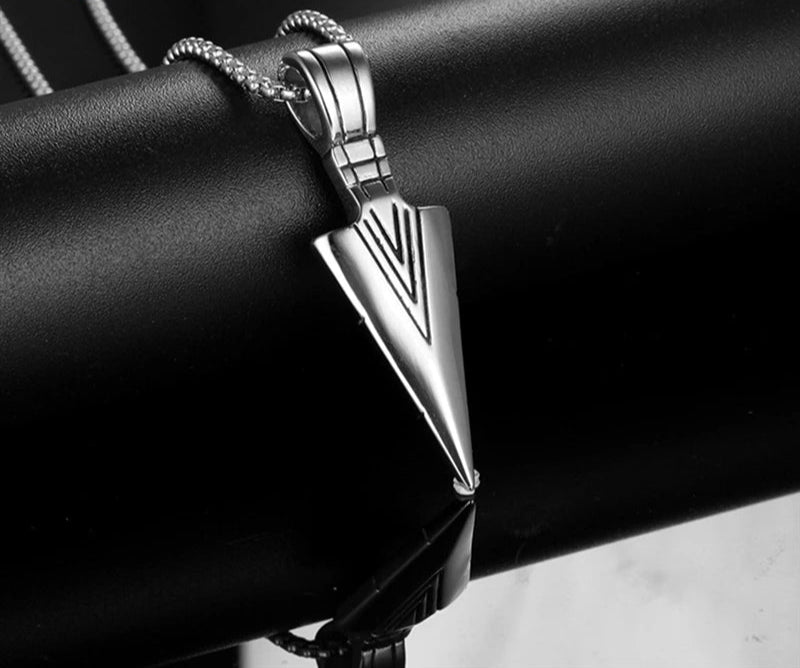Granite Ridge Arrowhead Neck Chain
