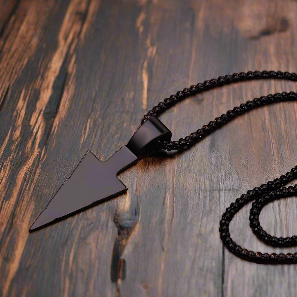 Granite Ridge Arrowhead Neck Chain