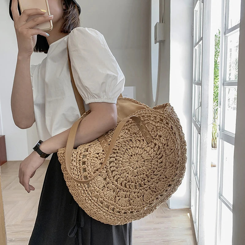 Summer Round Rattan Shoulder Bag